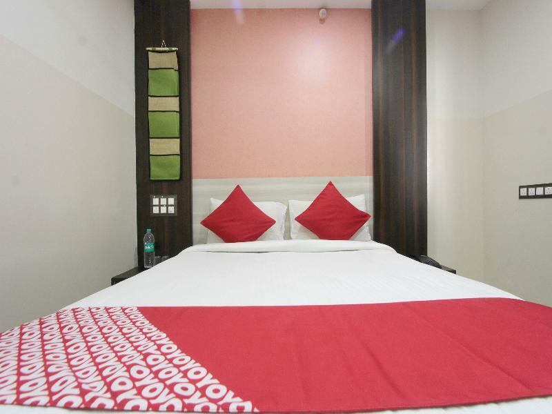 Capital O 70534 Habitat Suites And Rooms Бангалор Экстерьер фото