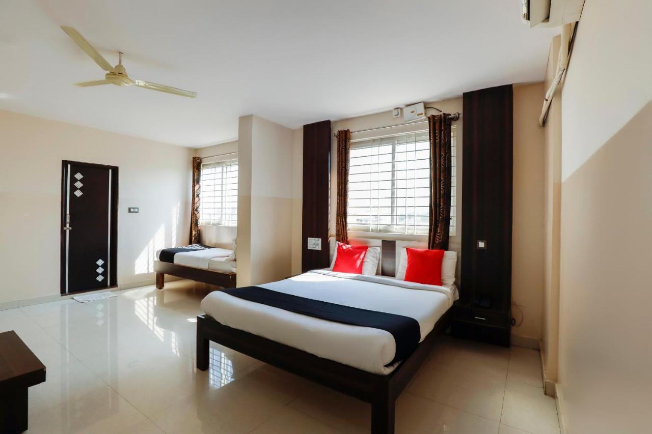Capital O 70534 Habitat Suites And Rooms Бангалор Экстерьер фото